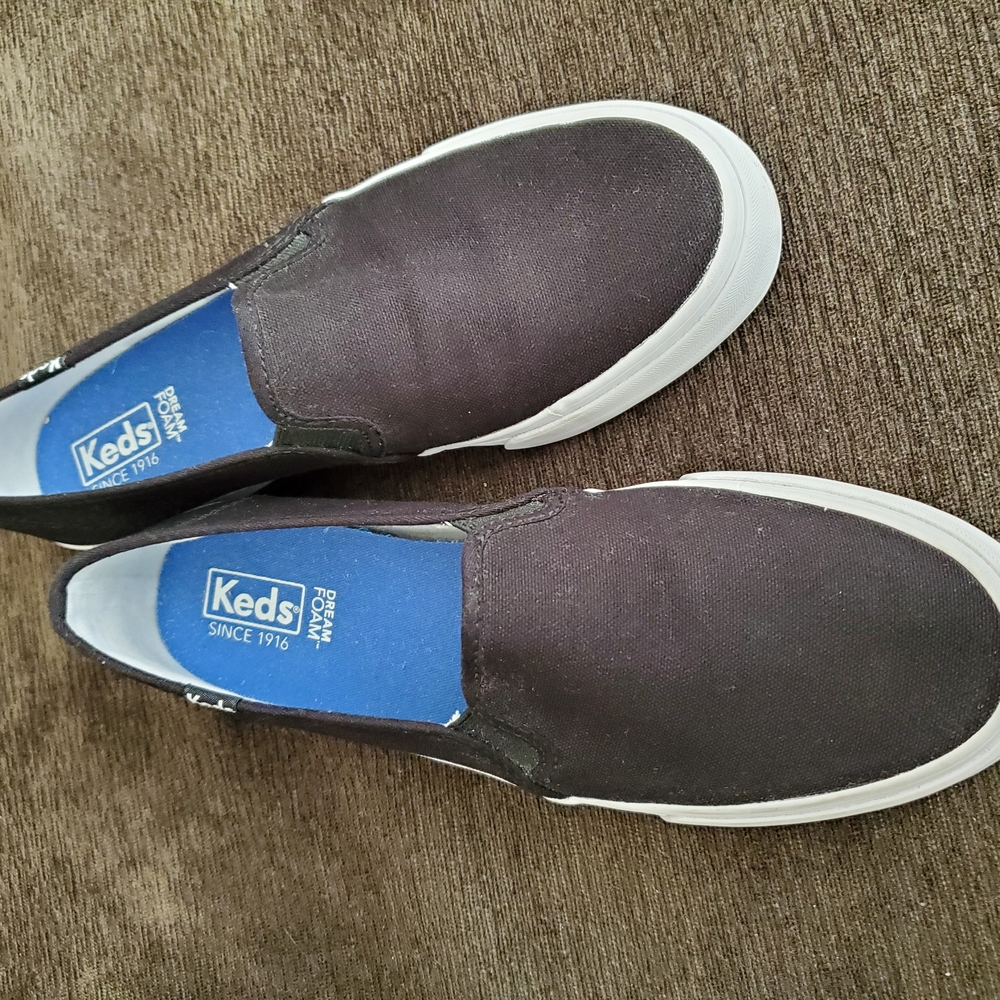 Keds Black Slip-On Loafers with Streamlined Design